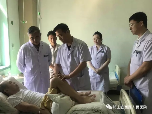 北京301醫(yī)院孫永海教授蒞臨鐵西區(qū)人民醫(yī)院會(huì)診圓滿落幕